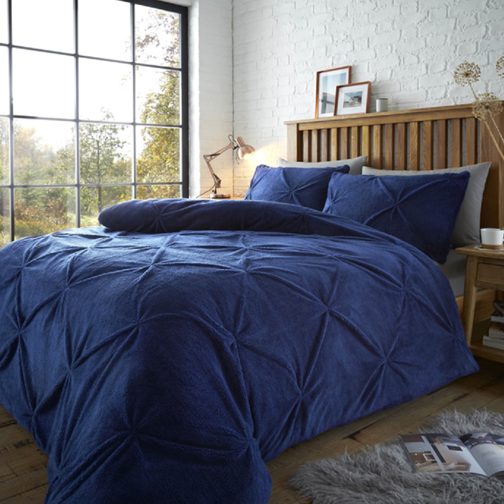 Smart Living Chiswick Single Navy Pintuck Duvet Set Image 1