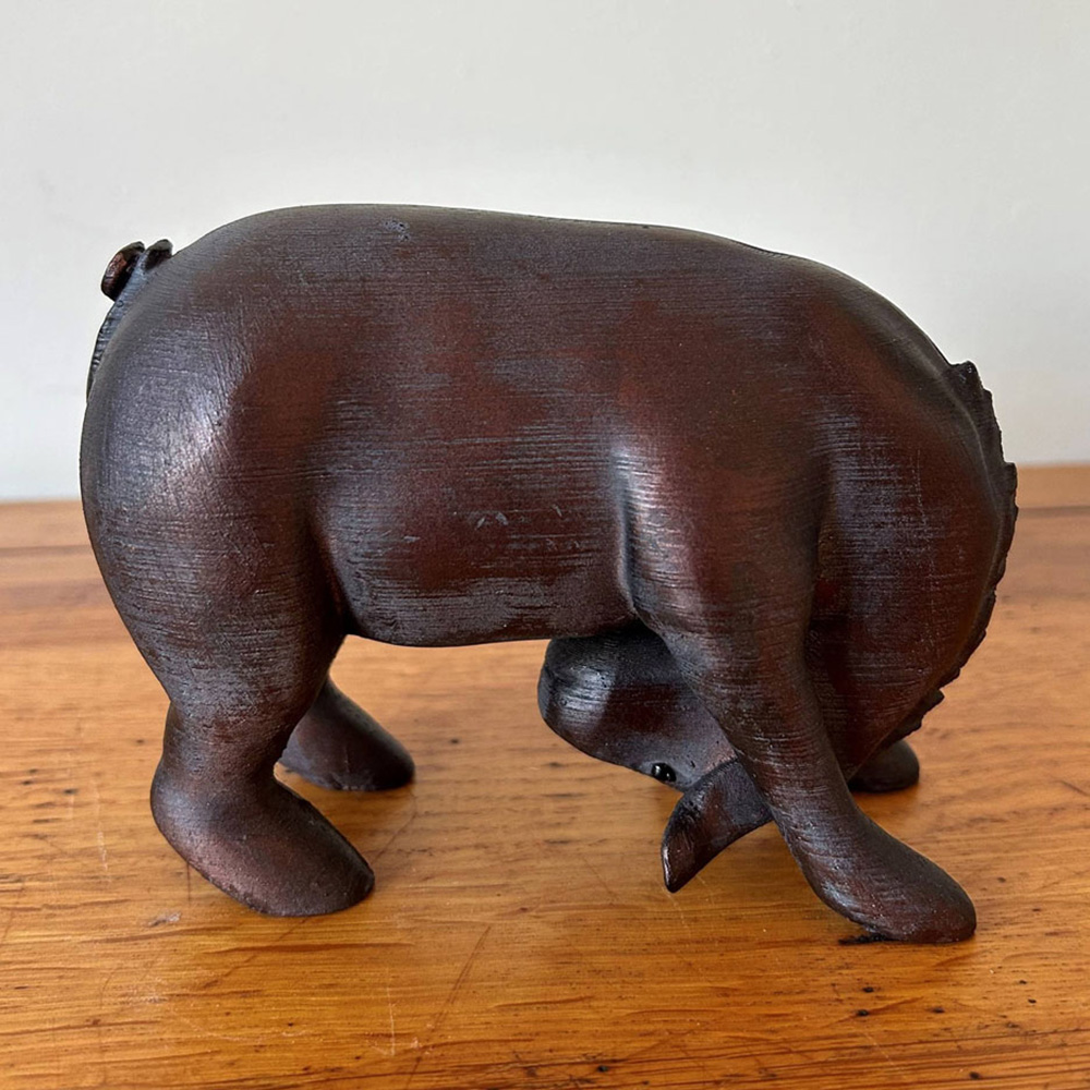 Inspirational Gifting Eeyore Polystone Resin Garden Ornament Image 2