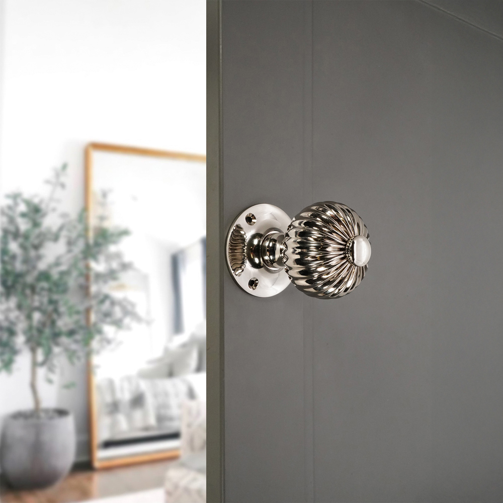 Spira Brass Polished Nickel Regency Mortice Door Knob 2 Pack Image 2