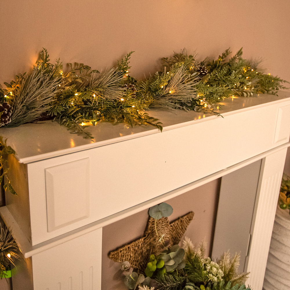 The Christmas Centre 100 Warm White LED Pre-Lit Winter Woodland Garland with Pinecones 180cm Image 7