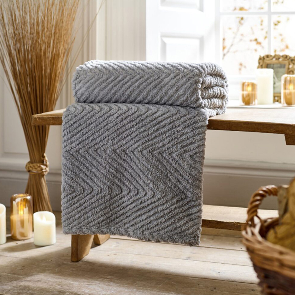 Deyongs Hemsworth Dove Grey Throw 130 x 170cm Image 2