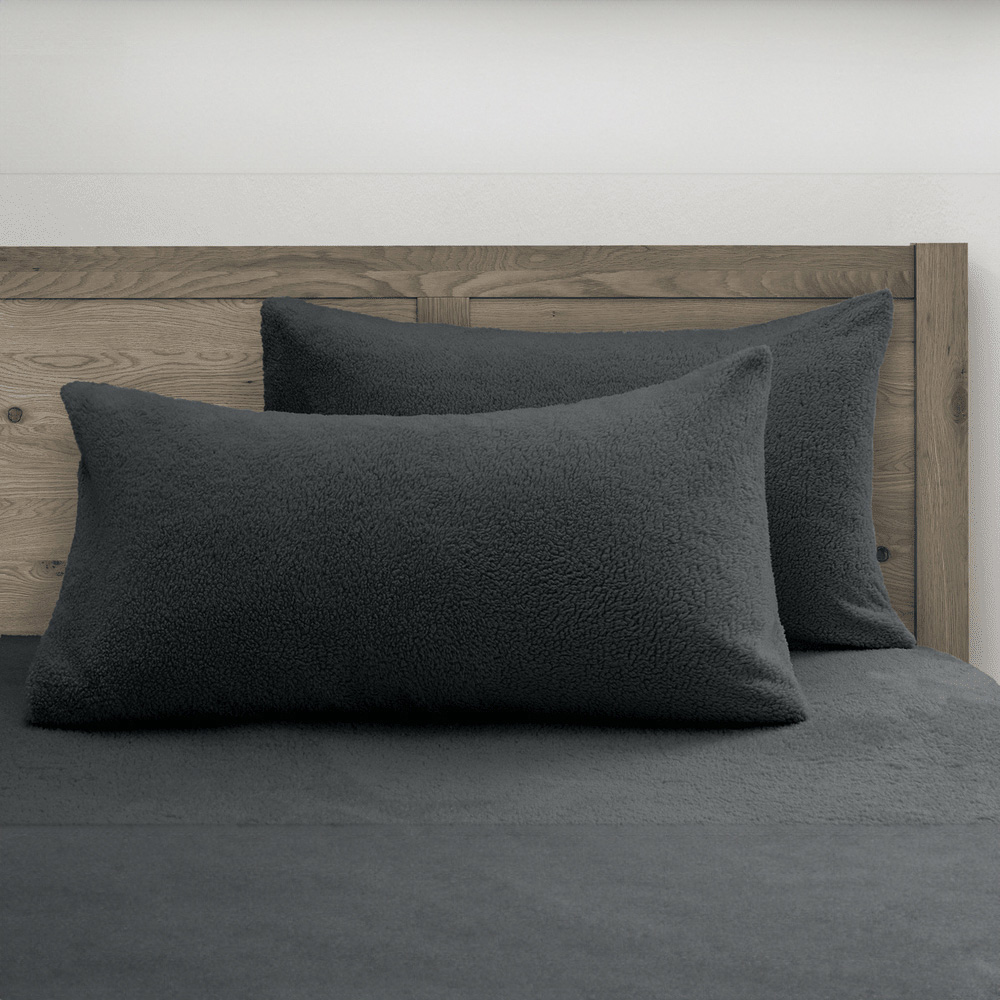 Velosso Charcoal Teddy Fleece Pillowcase 2 Pack Image 2