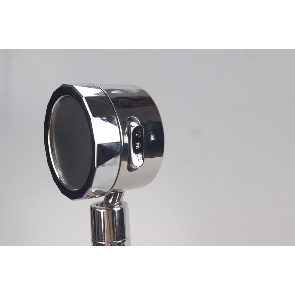 Avilo Turbo Shower Head with Filters Image 7