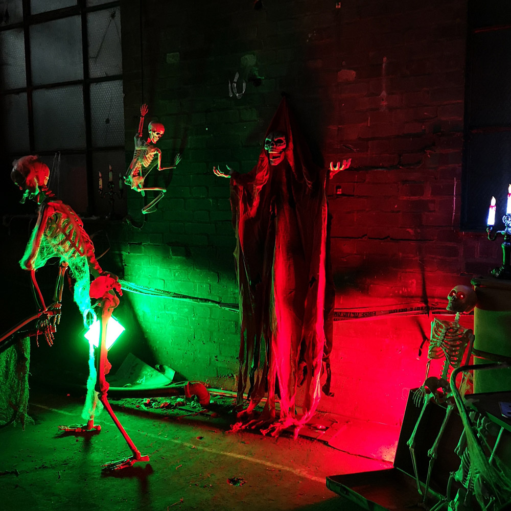 Samuel Alexander Red Skeleton Ghost Hanging Halloween Decoration 6.9ft Image 8