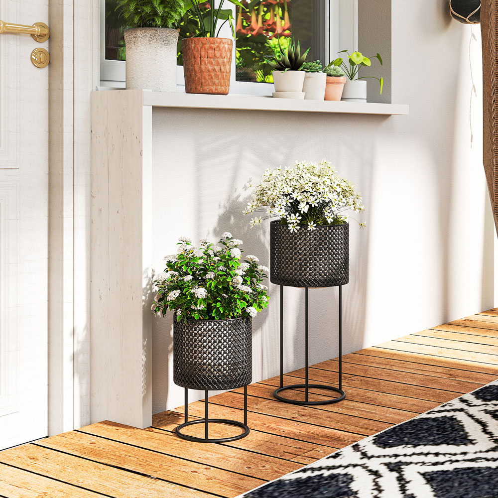 Outsunny Black Metal Plant Pot Set of 2 Image 2