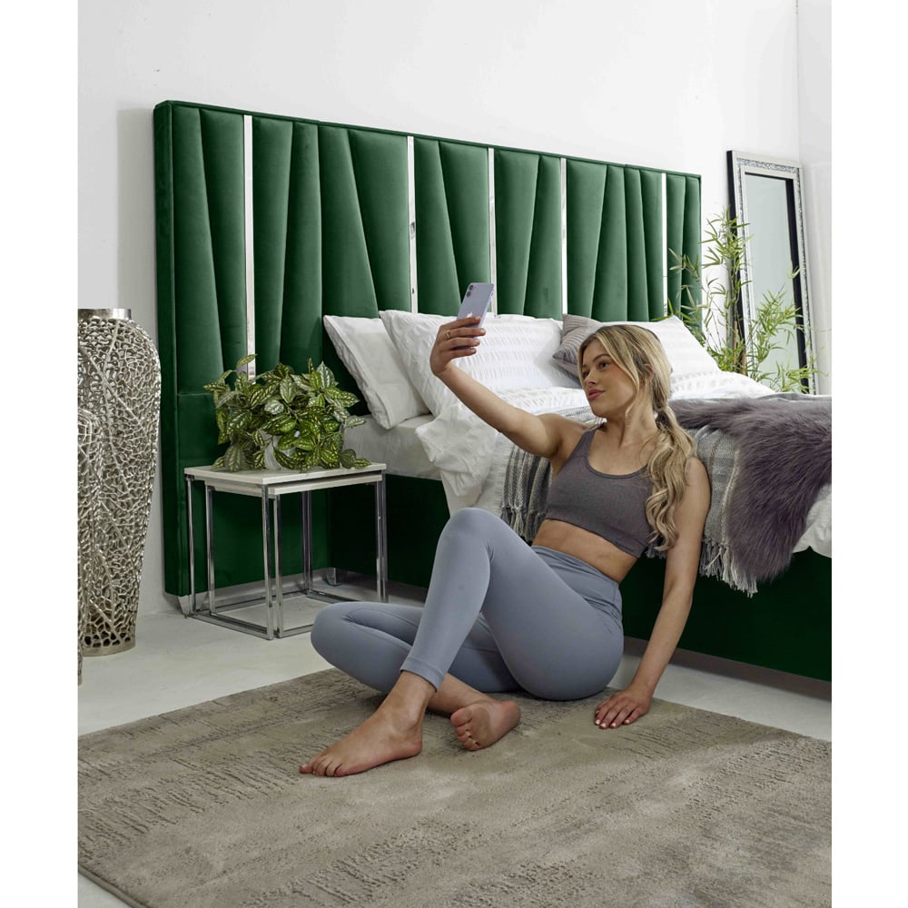 Eleganza Mila Small Double Green Plush Velvet Bed Frame with Lined Headboard Image 4
