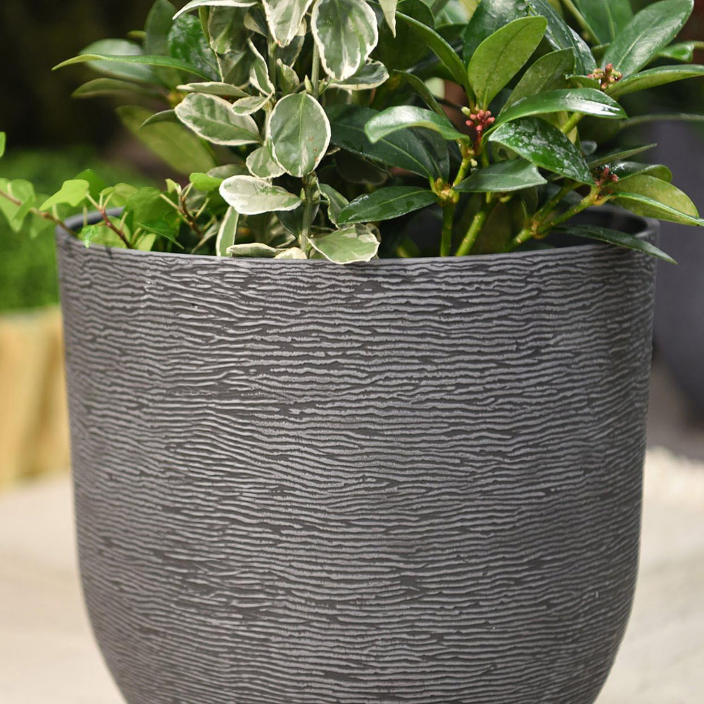 Garden Gear Dark Grey Stone Effect Planter 26cm 2 Pack Image 3
