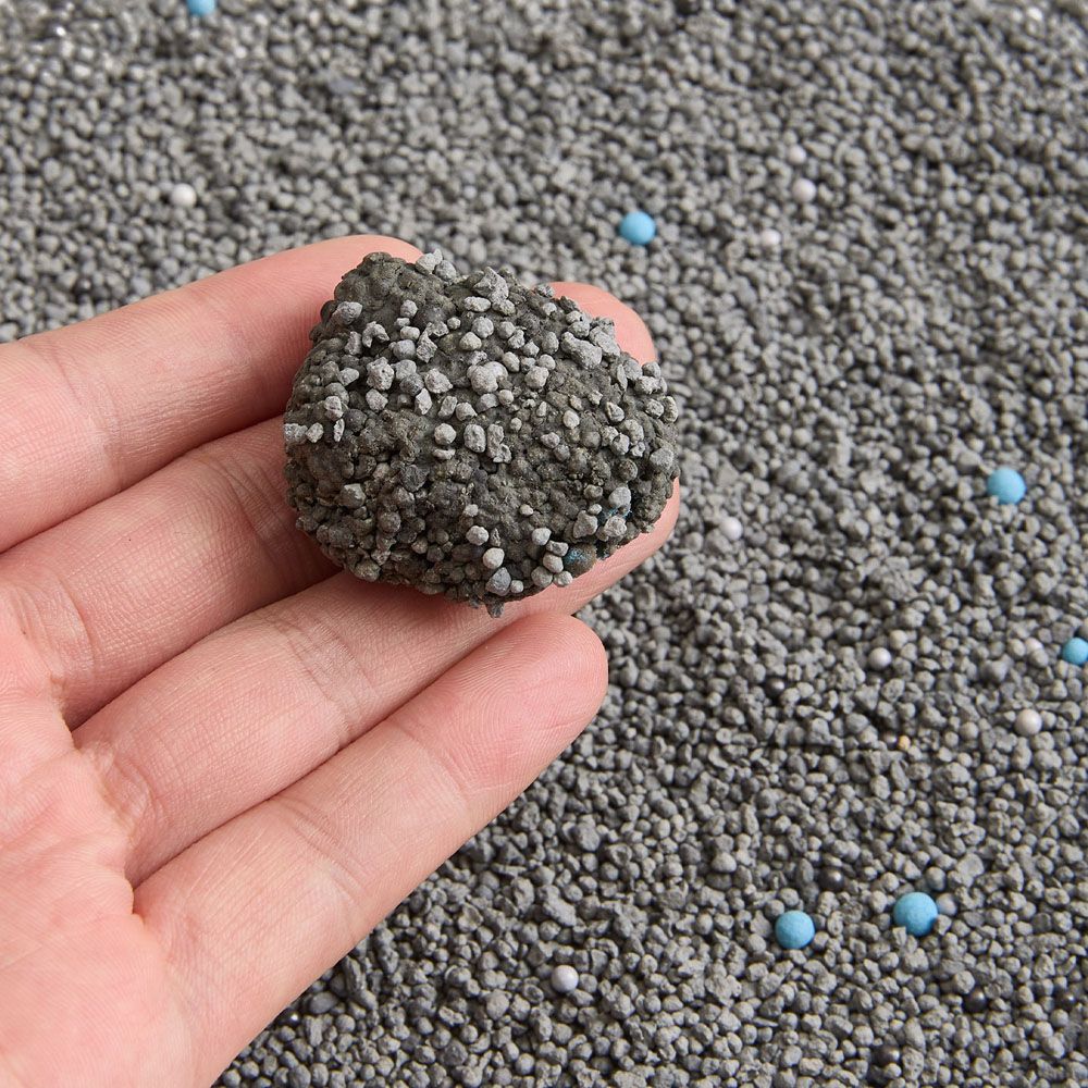 Blue Stone Ultra Clumping Low Dust Triple Odour Control Sodium Bentonite Cat Litter 4.5kg Image 4