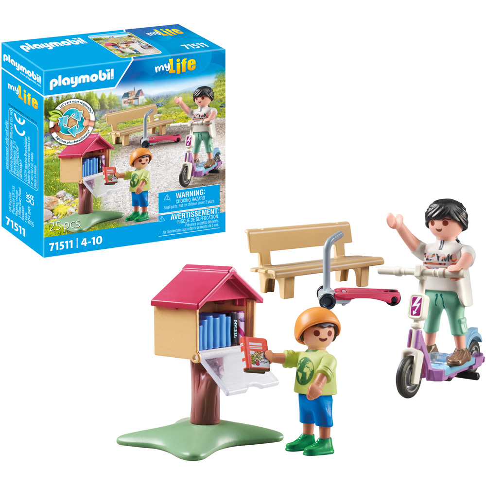 Playmobil Book Exchange for Bookworms Playset 25 Piece Image 4