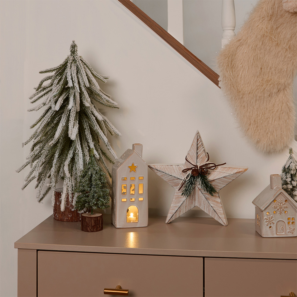 Scandi Star Decoration White Image 2
