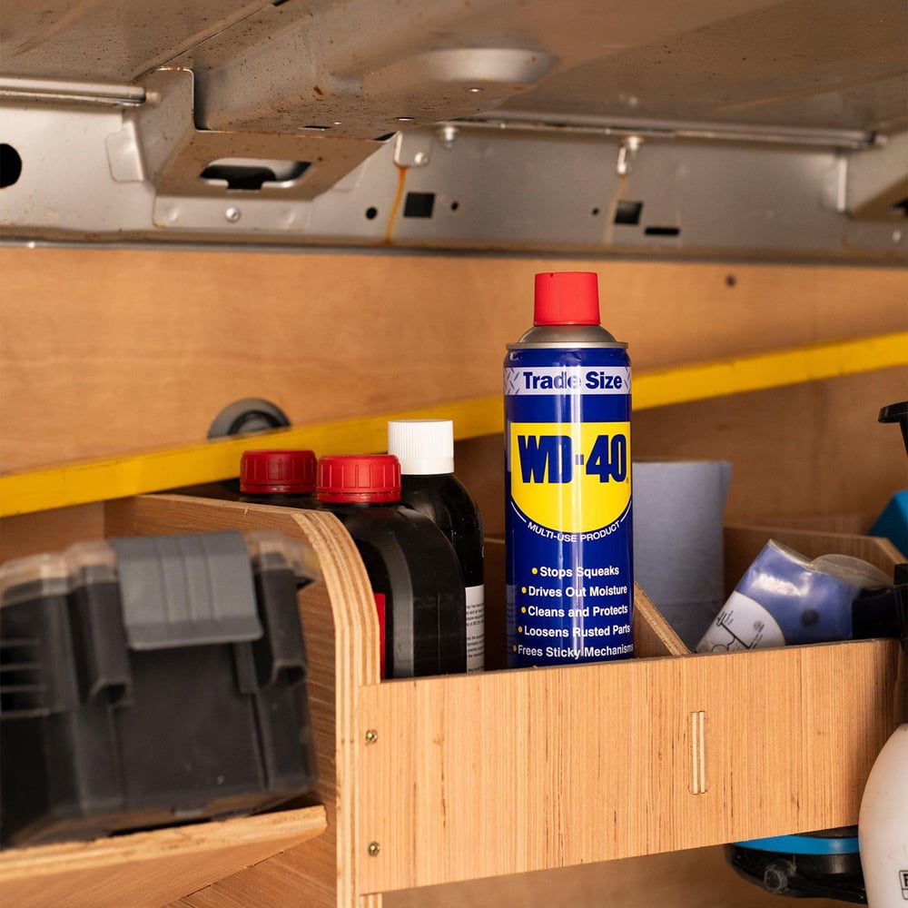 WD-40 Original Multi-Use Lubricant Spray 600ml Image 3