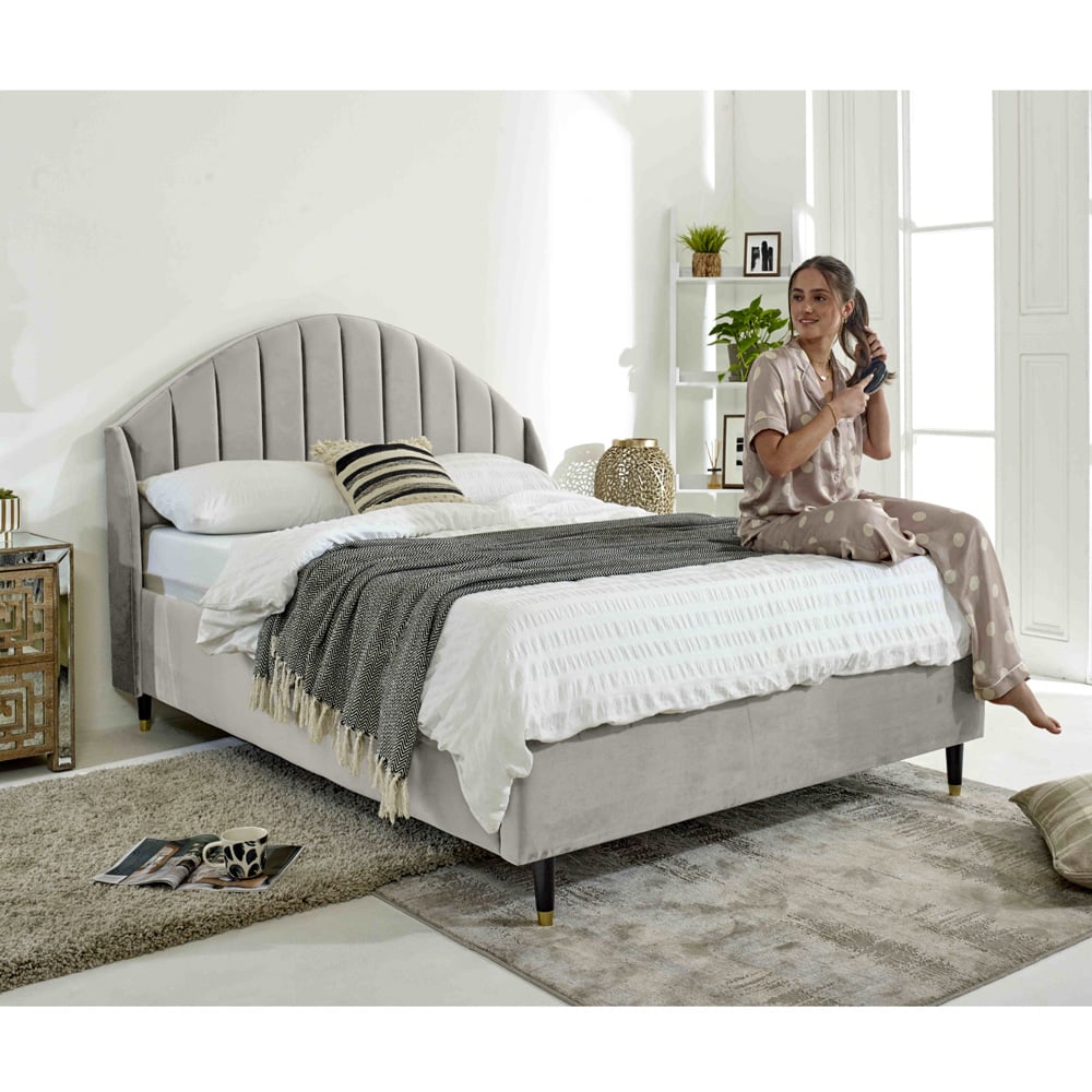 Eleganza Elysium King Size Silver Plush Velvet Bed Frame with Curved Winged Headboard Image 4