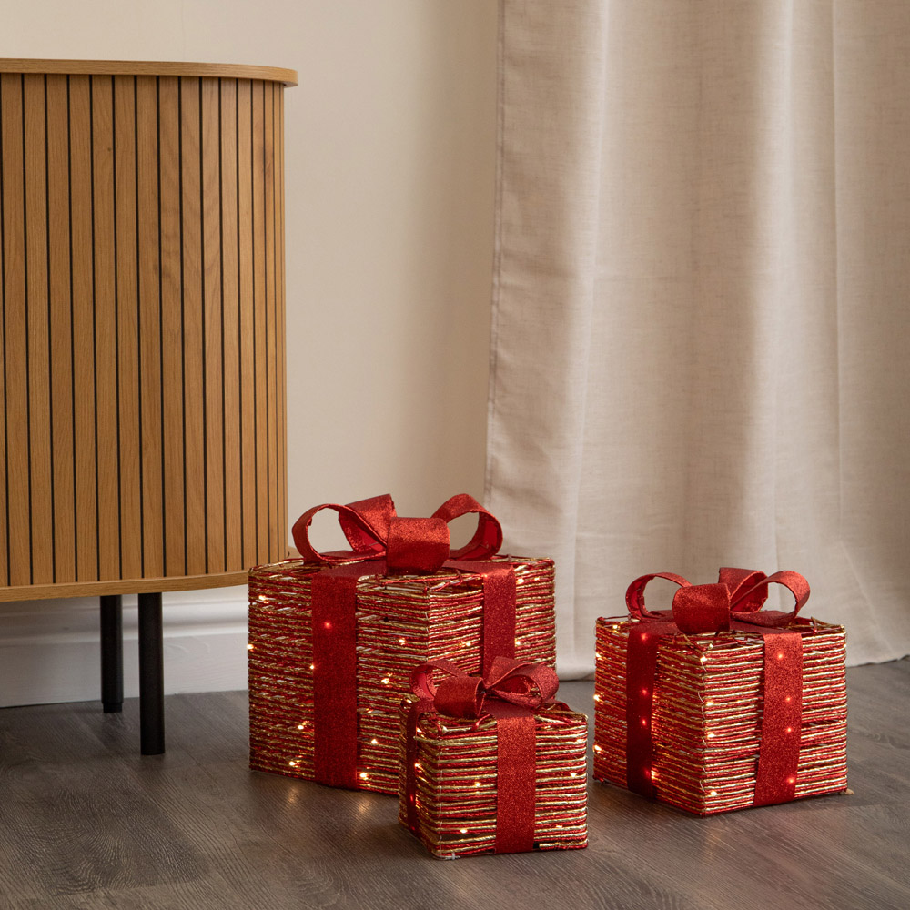 Samuel Alexander Set of 3 Warm White LED Light Up Red and Gold Christmas Box Decoration Image 2