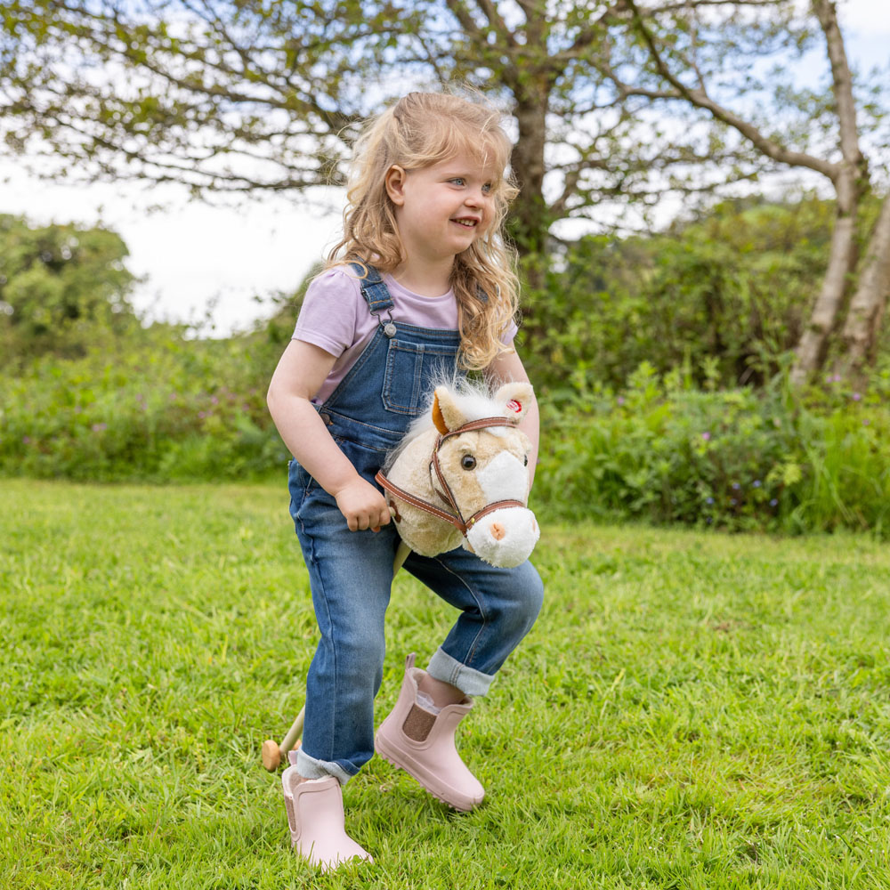 Toyrific Light Brown Kids Hobby Horse Toy Image 7