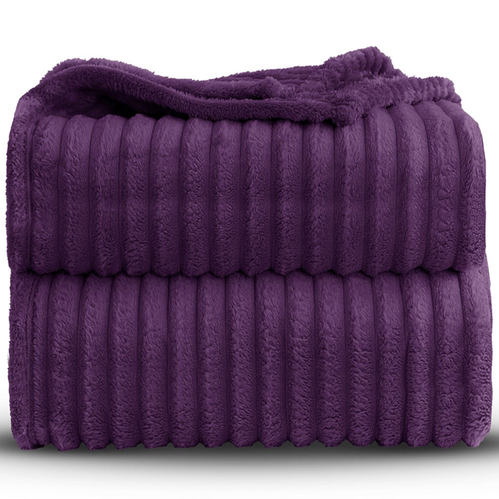 Velosso Bellissima Aubergine Plush Throw 150 x 200cm Image 3