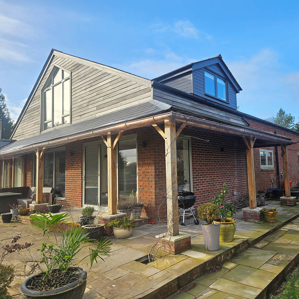 Metal Gutta Half Round 90 Degree Copper External Corner Image 3