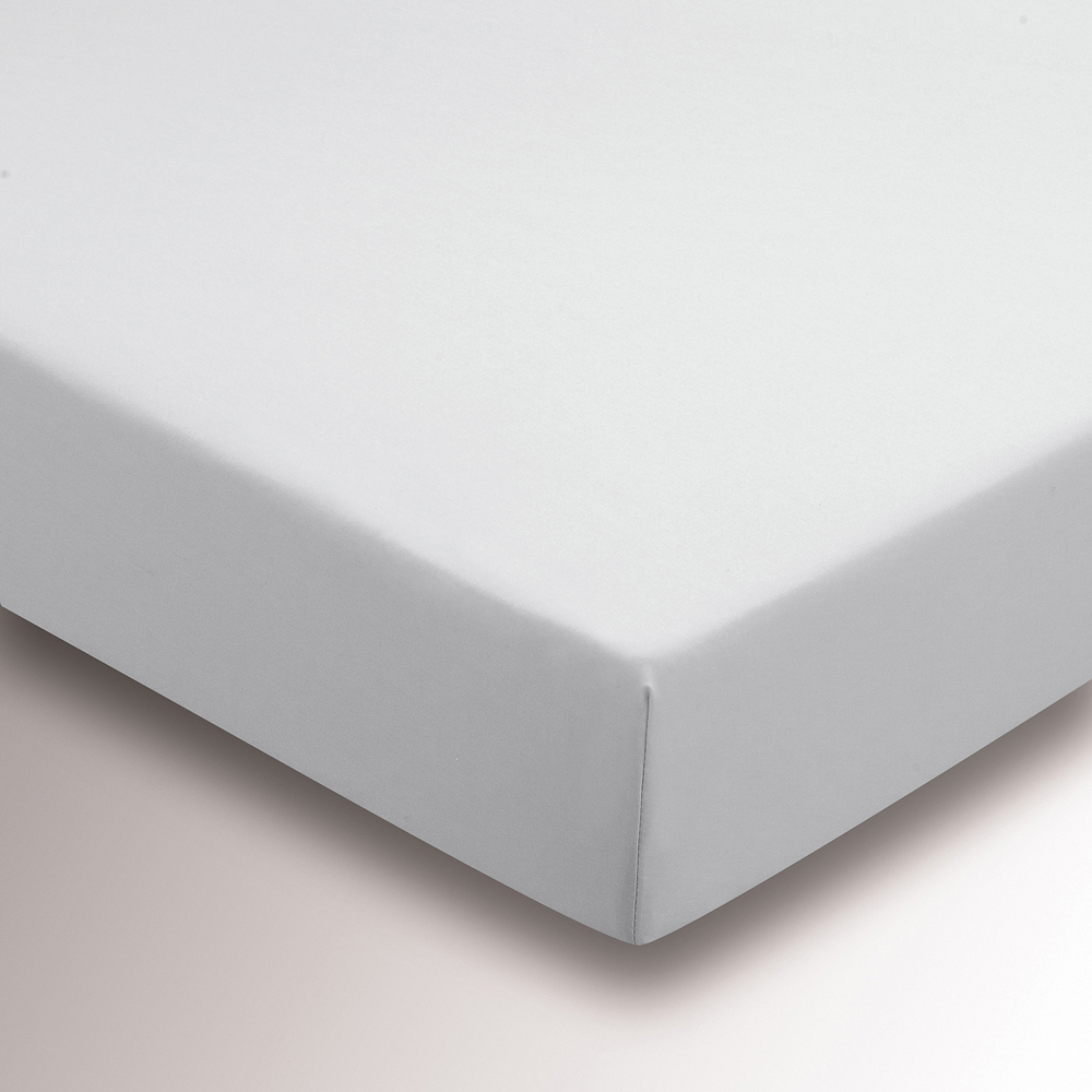 Helena Springfield Double White Plain Dye Fitted Bed Sheet Image 2