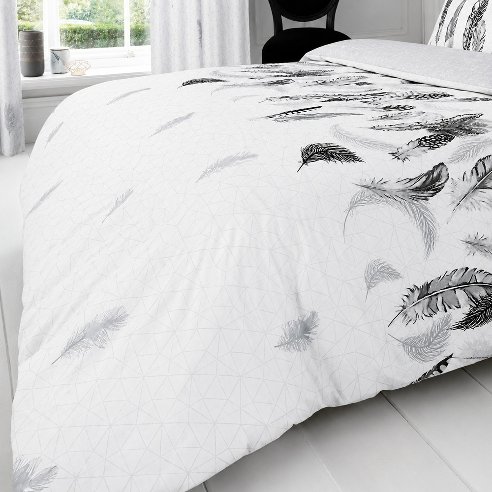 Smart Living Single White Feathers Duvet Set Image 5