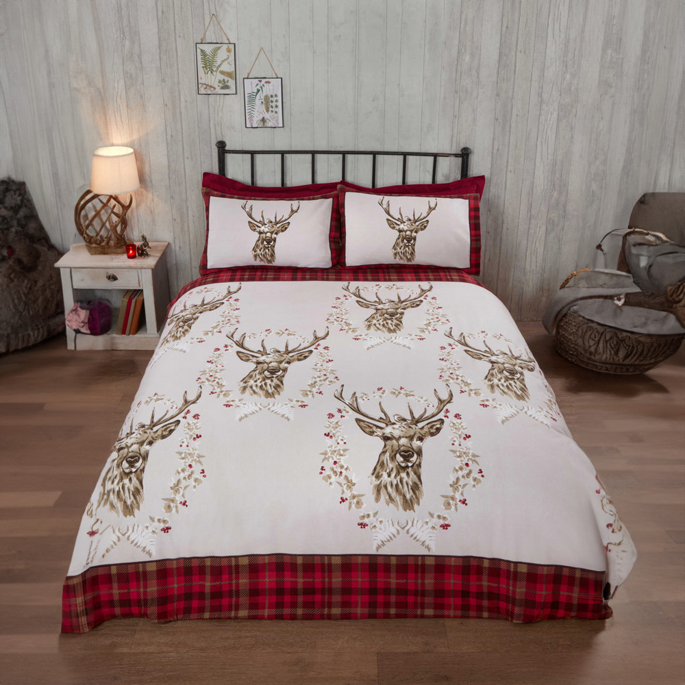 Rapport Home Double Red Brushed Cotton New Angus Stag Duvet Set Image 1