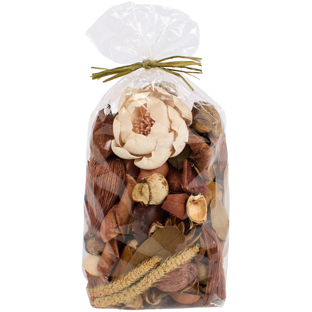 Woodland Retreat Potpourri Image 1