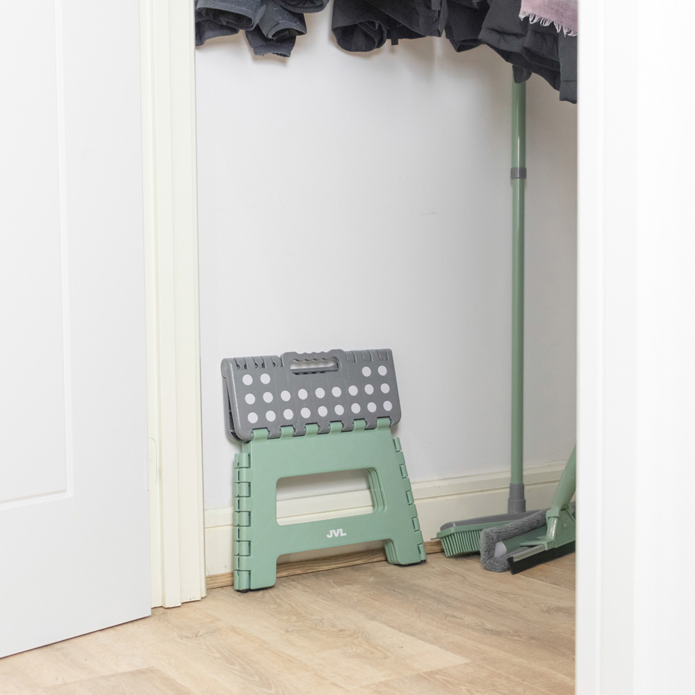 JVL Cleaning Small Green Folding Step Stool Image 8