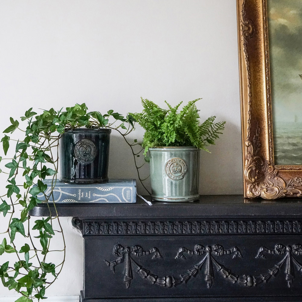 Ivyline Kew Sage Ceramic Embossed Reactive Glaze Indoor Planter 19cm Image 2