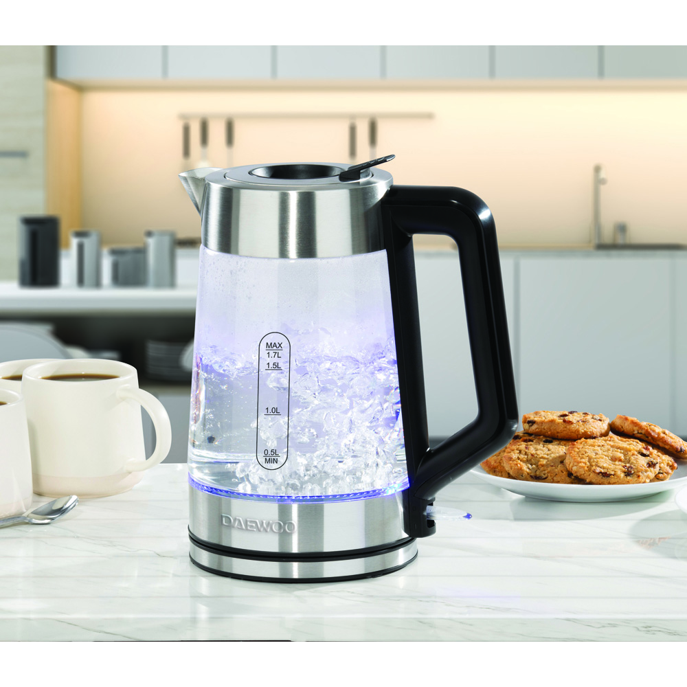 Daewoo 1.7L Easy Fill Kettle with LED Illumination Image 2