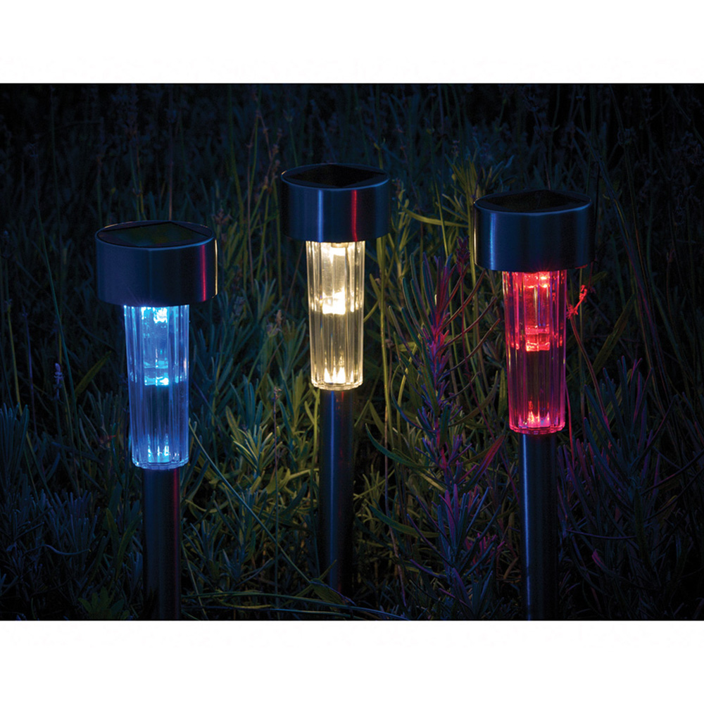 Luxform Fuego LED Solar Garden Spike Light 24 Pack Image 4