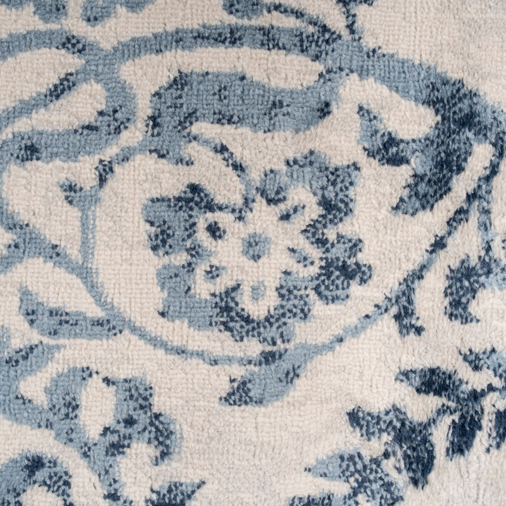 Kukoon Oscar Claudia Vintage Blue Floral Flat Medallion Rug 240 x 330cm Image 5