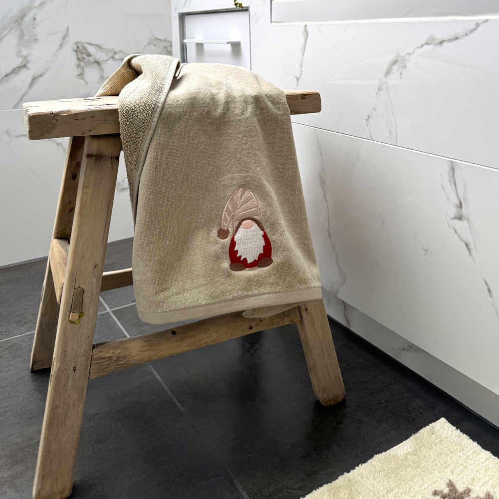 Allure Bath Fashions Gonk Christmas Natural Hand Towels 50 x 90cm 2 Pack Image 2