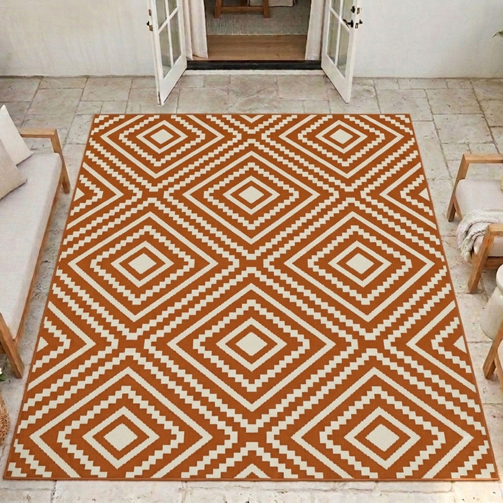 Portland Rugstyle Terracotta Large Diamond Rug 80 x 150cm Image 1