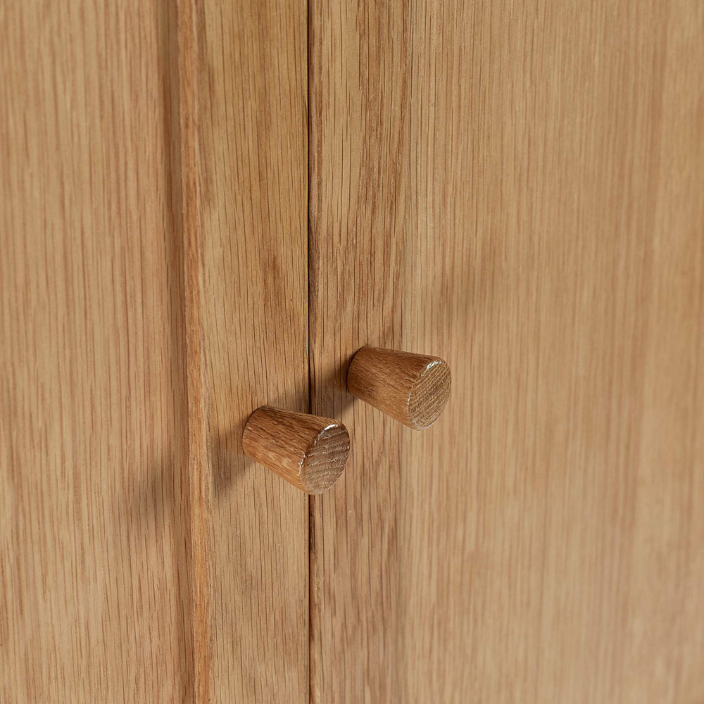 Julian Bowen Coxmoor 2 Door Oak Wardrobe Image 7