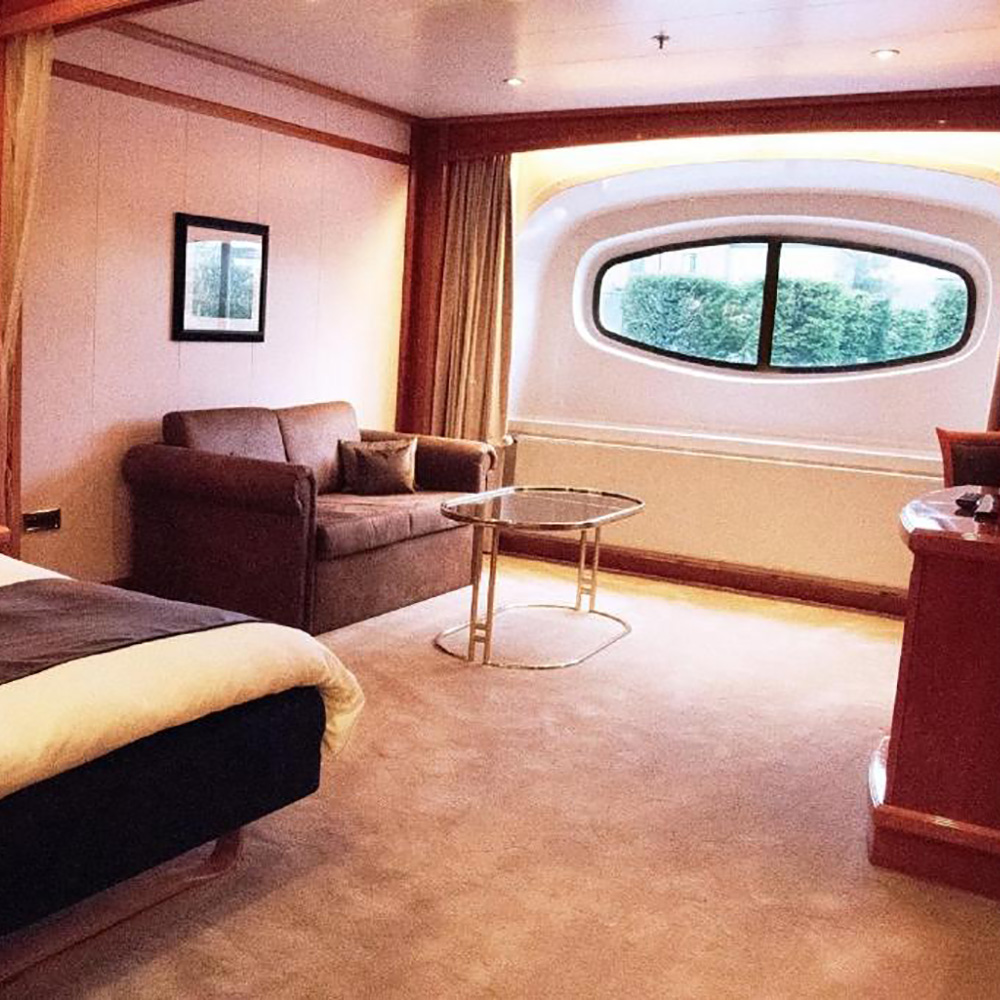 Activity Superstore Luxury Yacht Overnight Stay and Afternoon Tea Gift Experience Image 3