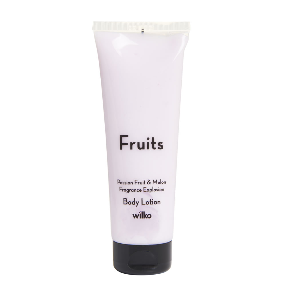 Wilko Fruits Passion Fruit and Melon Body Lotion 250ml Image
