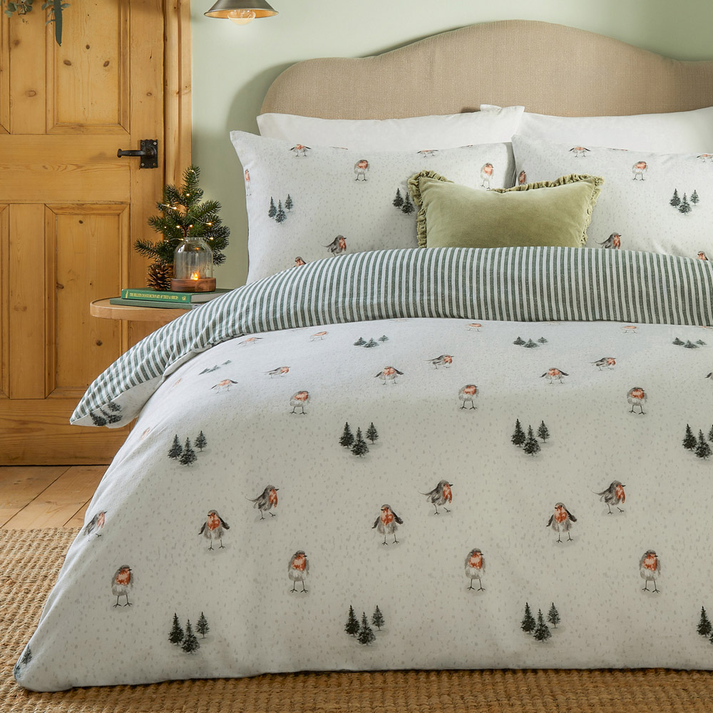 Wylder Super King Size Cream and Pine Nature Robin's Return Reversible Duvet Cover Set Image 3