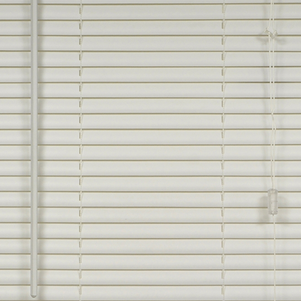 PVC Venetian Blind White 152 x 45cm Image 1