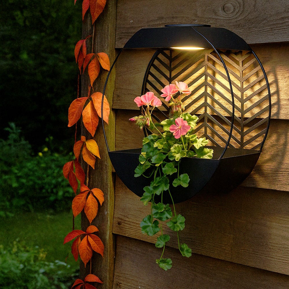 Jack Stonehouse Black Iron Round Solar LED Garden Wall Planter 24cm Image 3