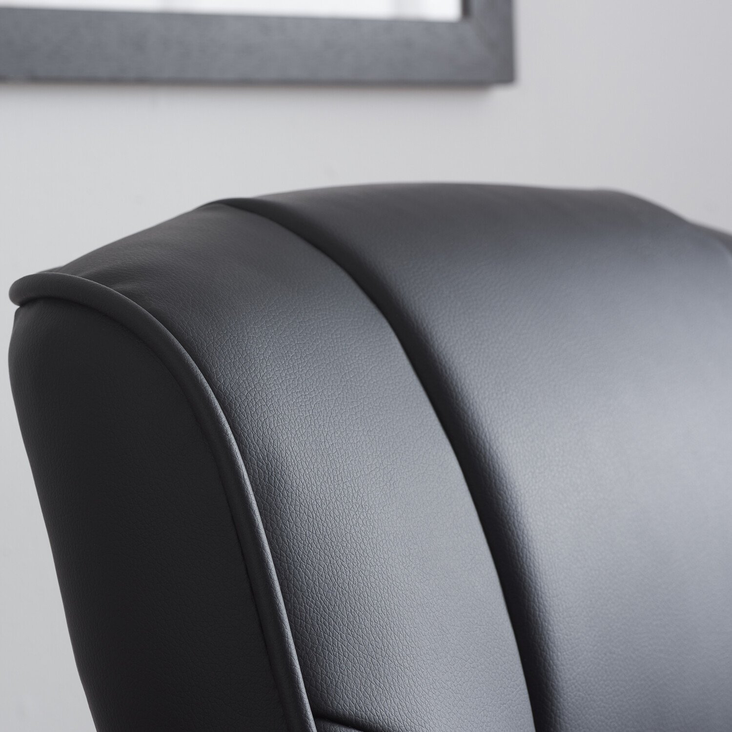 Memphis Black Swivel Chair Image 5