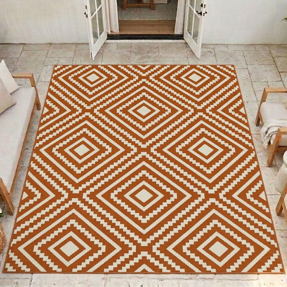 Portland Rugstyle Terracotta Large Diamond Rug 150 x 200cm Image 1