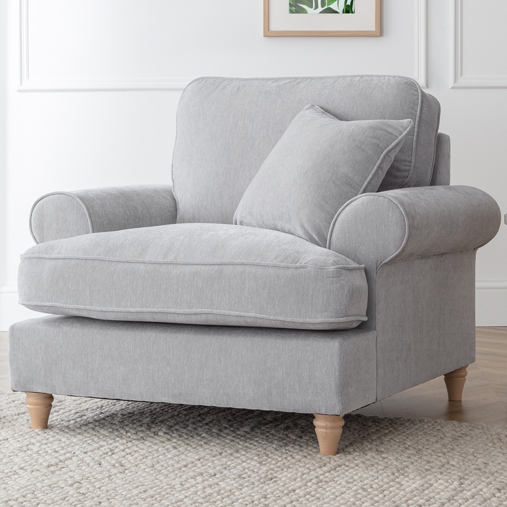 The Victoria Ice Armchair Image 1