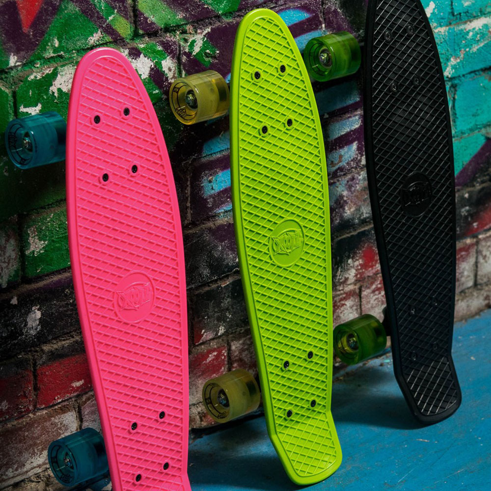 Xootz Green PP Skateboard LED 56cm Image 2