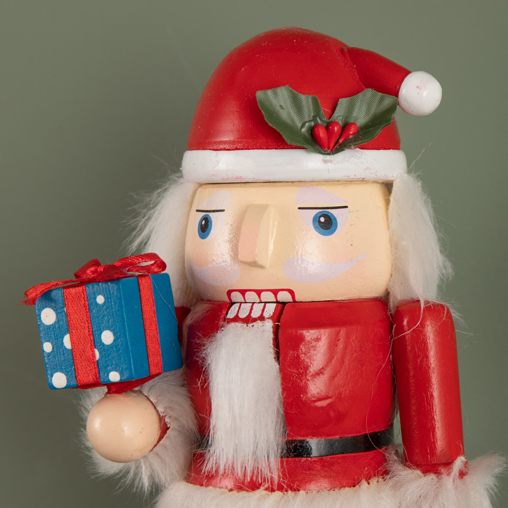 Samuel Alexander Traditional Wooden Santa Nutcracker Christmas Stocking Holder 19cm Image 6