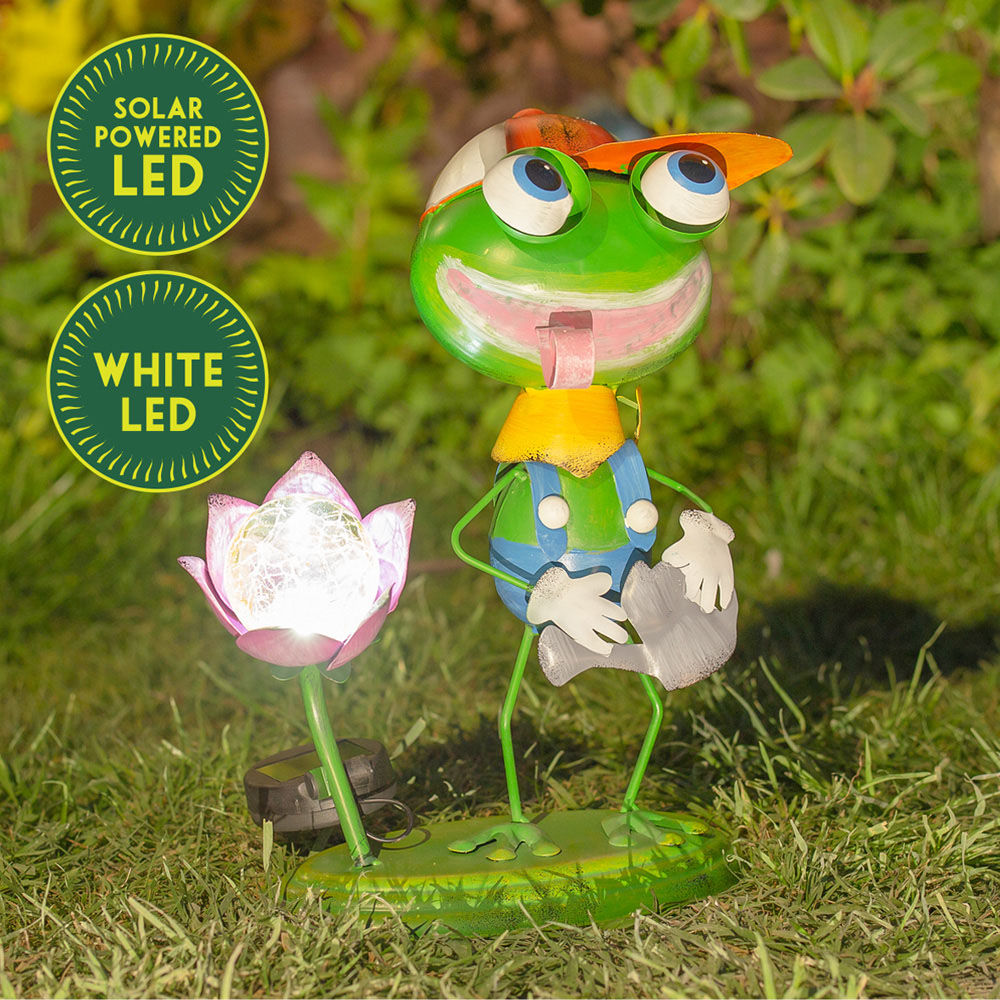 GardenKraft Metal Frog with LED Solar Light Image 5