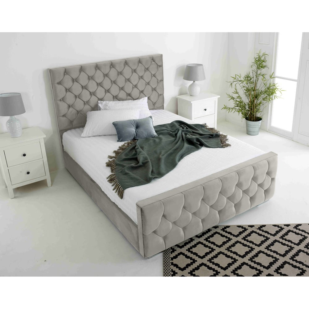 Eleganza Maya Double Silver Plush Velvet Bed Frame with Chesterfield Headboard Image 3