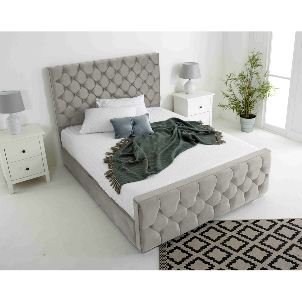 Eleganza Maya Single Silver Plush Velvet Bed Frame with Chesterfield Headboard Image 3