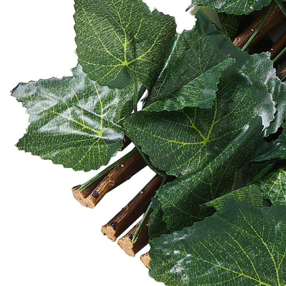Living and Home 6.2 x 1.7ft Retractable Hedge Panel with Artificial Grape Leaf Image 6