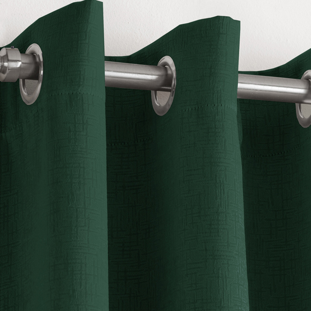Enhanced Living Vogue Green Thermal Blackout Eyelet Readymade Curtains 168 x 229cm Image 3