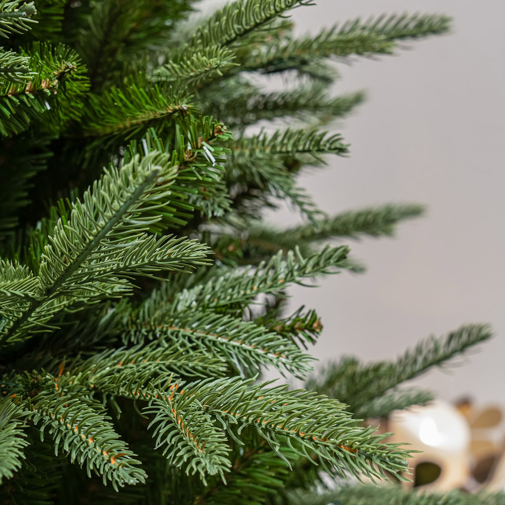 The Christmas Centre Blenheim Fir Artificial Xmas Tree 7.5ft Image 6