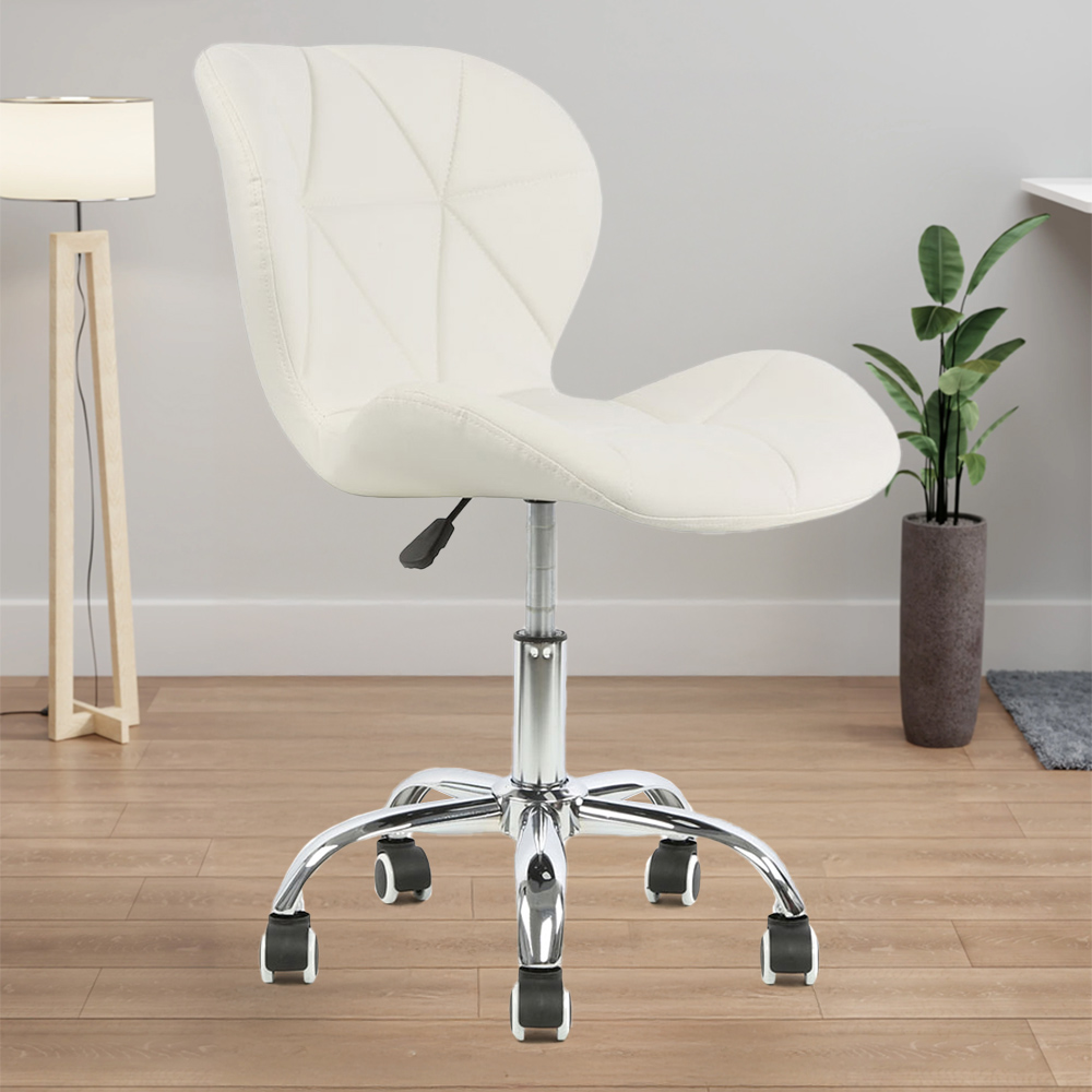 Orion White Swivel Office Chair Image 1
