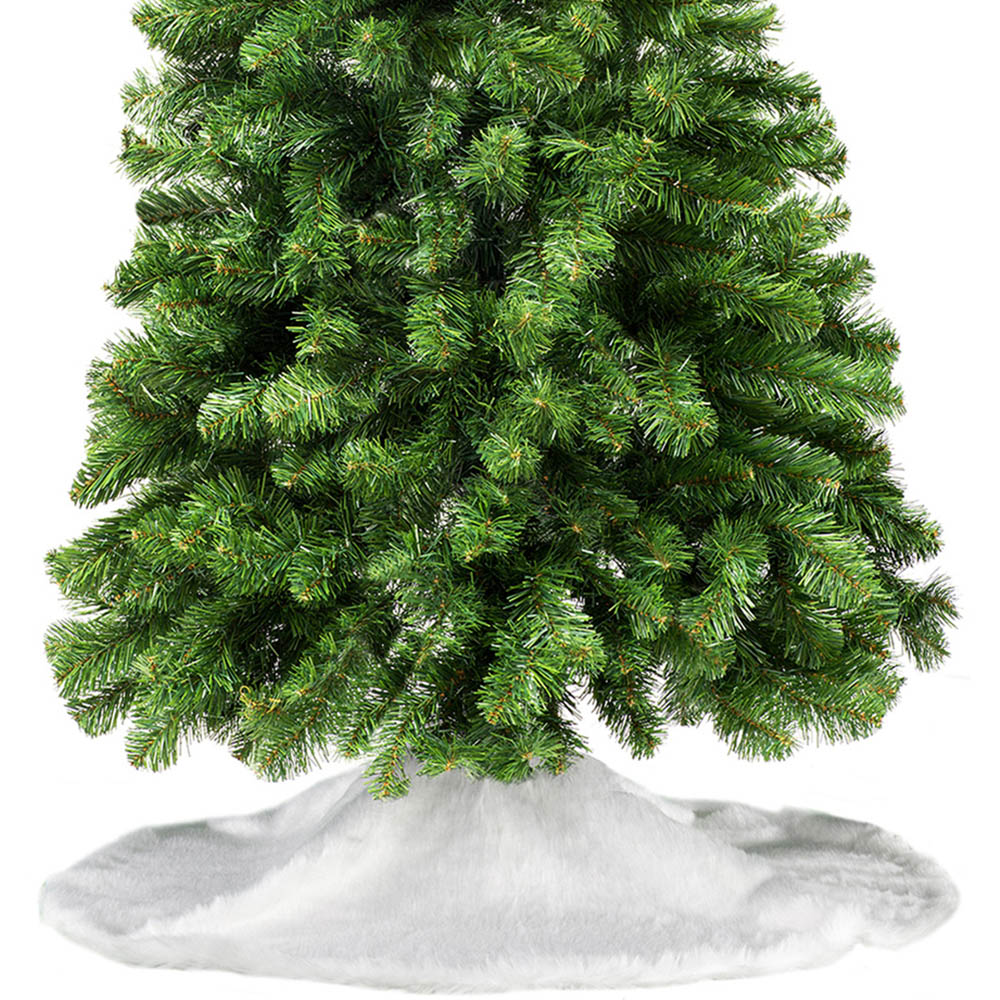 The Christmas Workshop White Short Faux Fur Tree Skirt Image 3